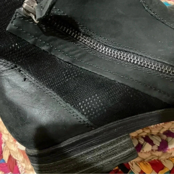 Earth Jordan black leather  ankle boots - Picture 7 of 8